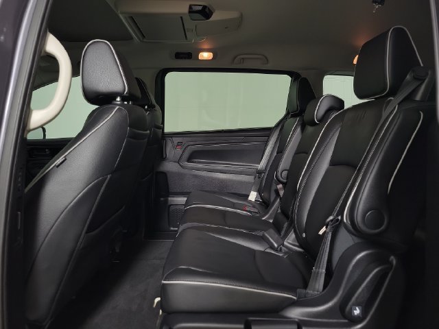 Used 2025 Honda Odyssey Touring image 15