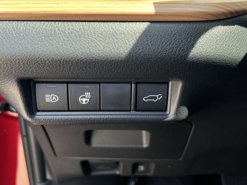 Used 2024 Toyota Grand Highlander AWD image 13