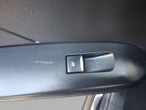 Used 2025 Ford Escape ST-Line FWD image 27
