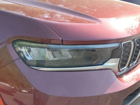 Used 2021 Jeep Grand Cherokee L Limited image 9