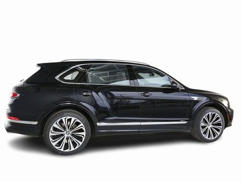 Used 2025 Bentley Bentayga AWD/4WD image 5
