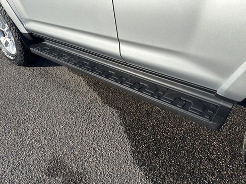 Certified 2024 Toyota 4Runner SR5 Premium image 8