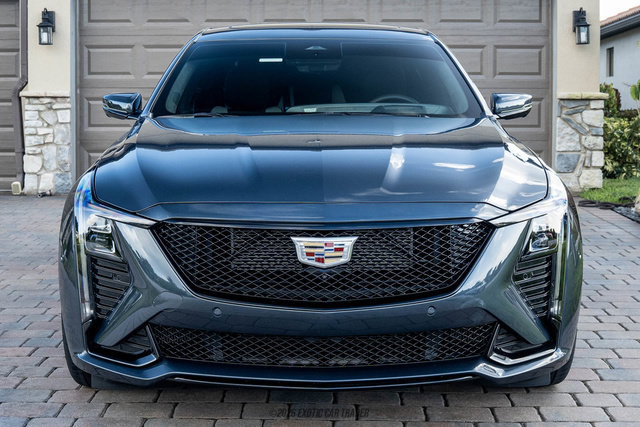Used 2026 Cadillac CT5 V w/ Technology Package AWD/4WD image 12