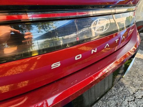 Used 2025 Hyundai Sonata SEL FWD image 8