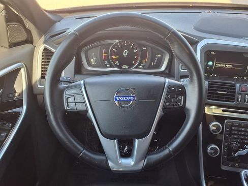 Used 2015 Volvo XC60 T5 w/ Climate Package image 13