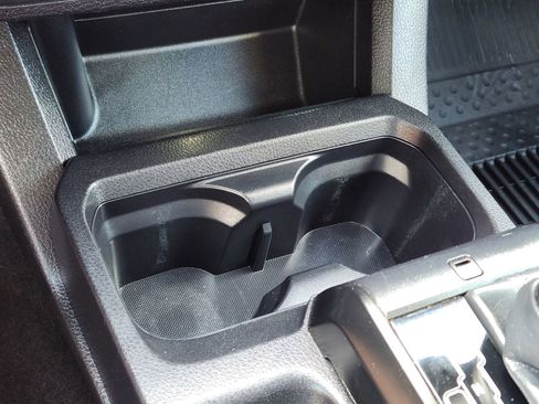 Used 2023 Toyota Tacoma SR image 21