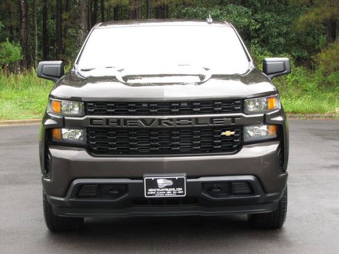 Used 2021 Chevrolet Silverado 1500 Custom AWD/4WD image 5
