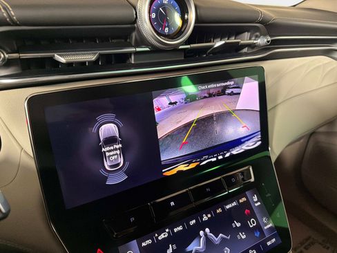 Used 2023 Maserati Grecale GT image 44