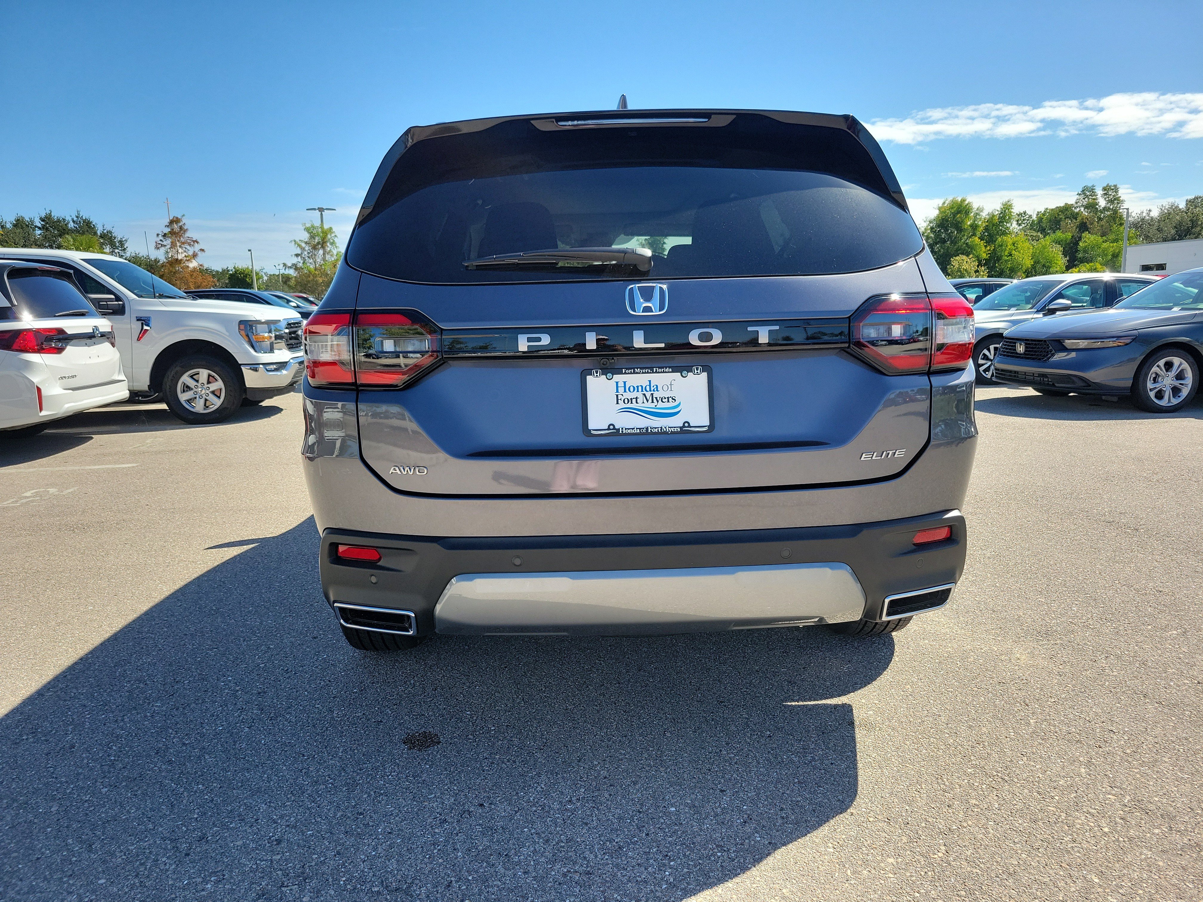 New 2026 Honda Pilot Elite image 5
