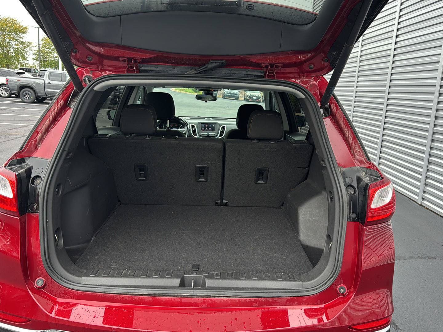 Used 2021 Chevrolet Equinox LT FWD image 15