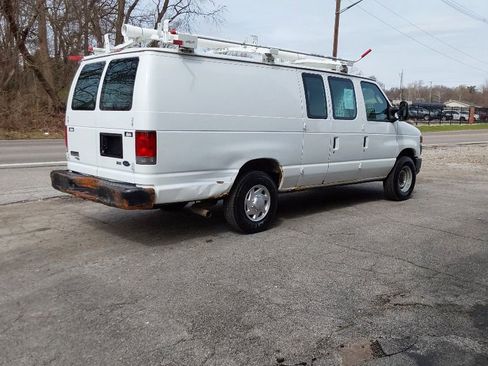 Used 2014 Ford E-350 and Econoline 350 Extended Super Duty RWD image 5