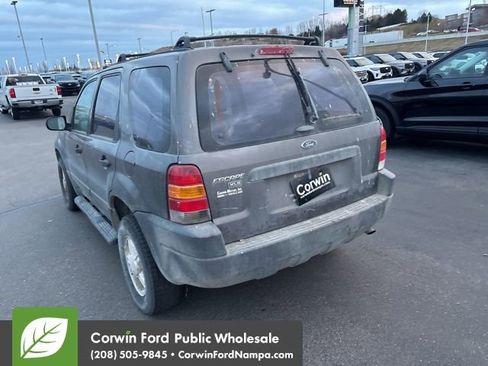 Used 2003 Ford Escape XLS image 7