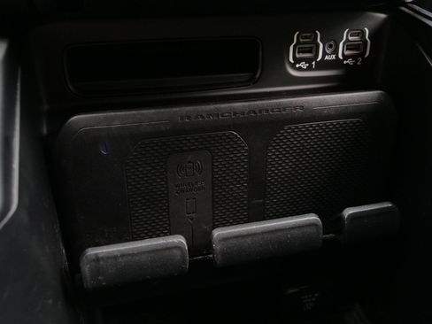 Used 2023 RAM 2500 Laramie AWD/4WD image 18