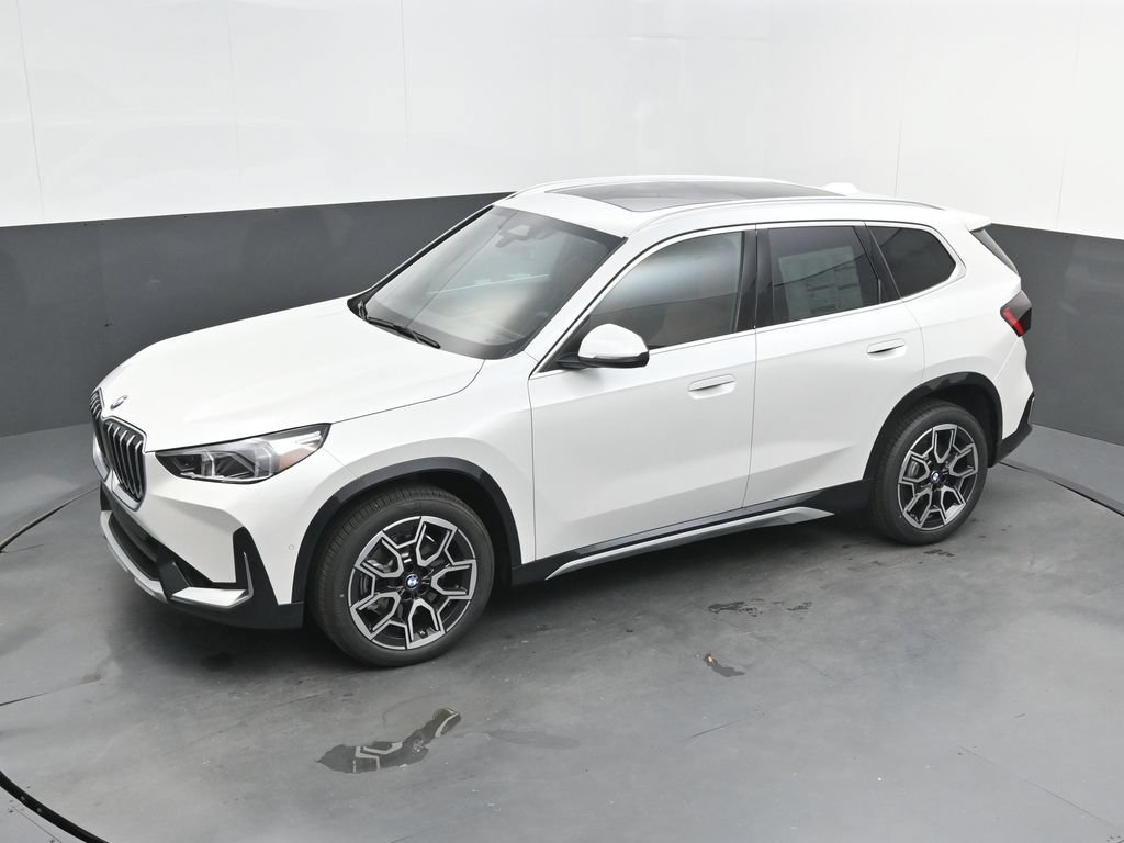 New 2027 BMW X1 xDrive28i AWD/4WD image 34