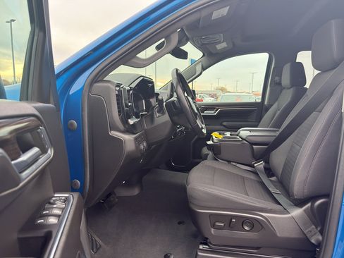 Certified 2022 Chevrolet Silverado 1500 RST w/ Z71 Off-Road Package image 12