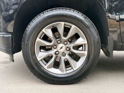 Used 2020 Chevrolet Silverado 1500 RST image 17