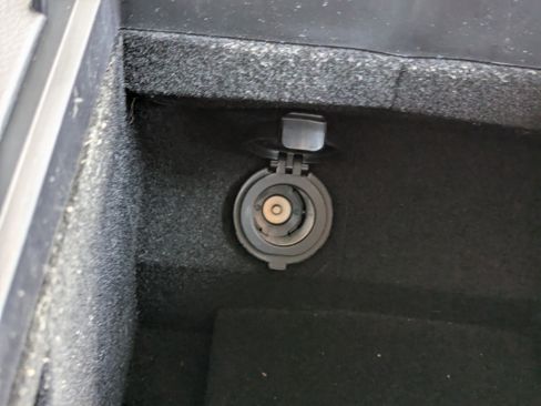 Used 2018 Subaru Outback 3.6R Touring w/ Popular Package #3 image 33