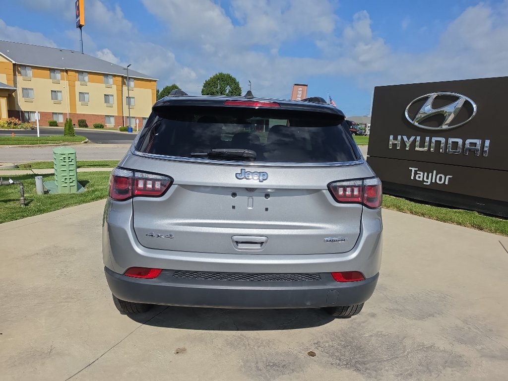 Used 2020 Jeep Compass Latitude w/ Cold Weather Group AWD/4WD image 6