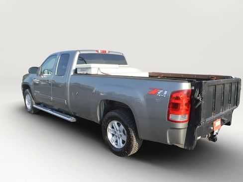 Used 2013 GMC Sierra 1500 SLE w/ Power Tech Package AWD/4WD image 4