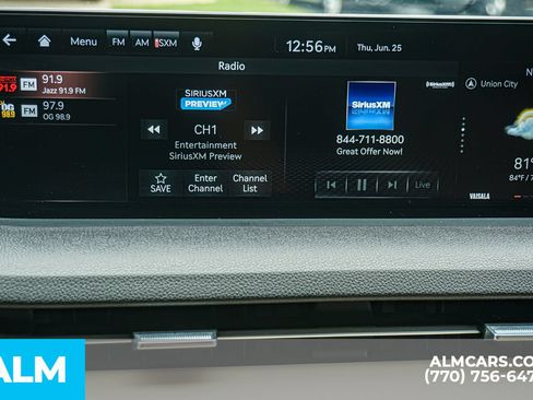 Used 2022 Genesis GV70 2.5T AWD/4WD image 43