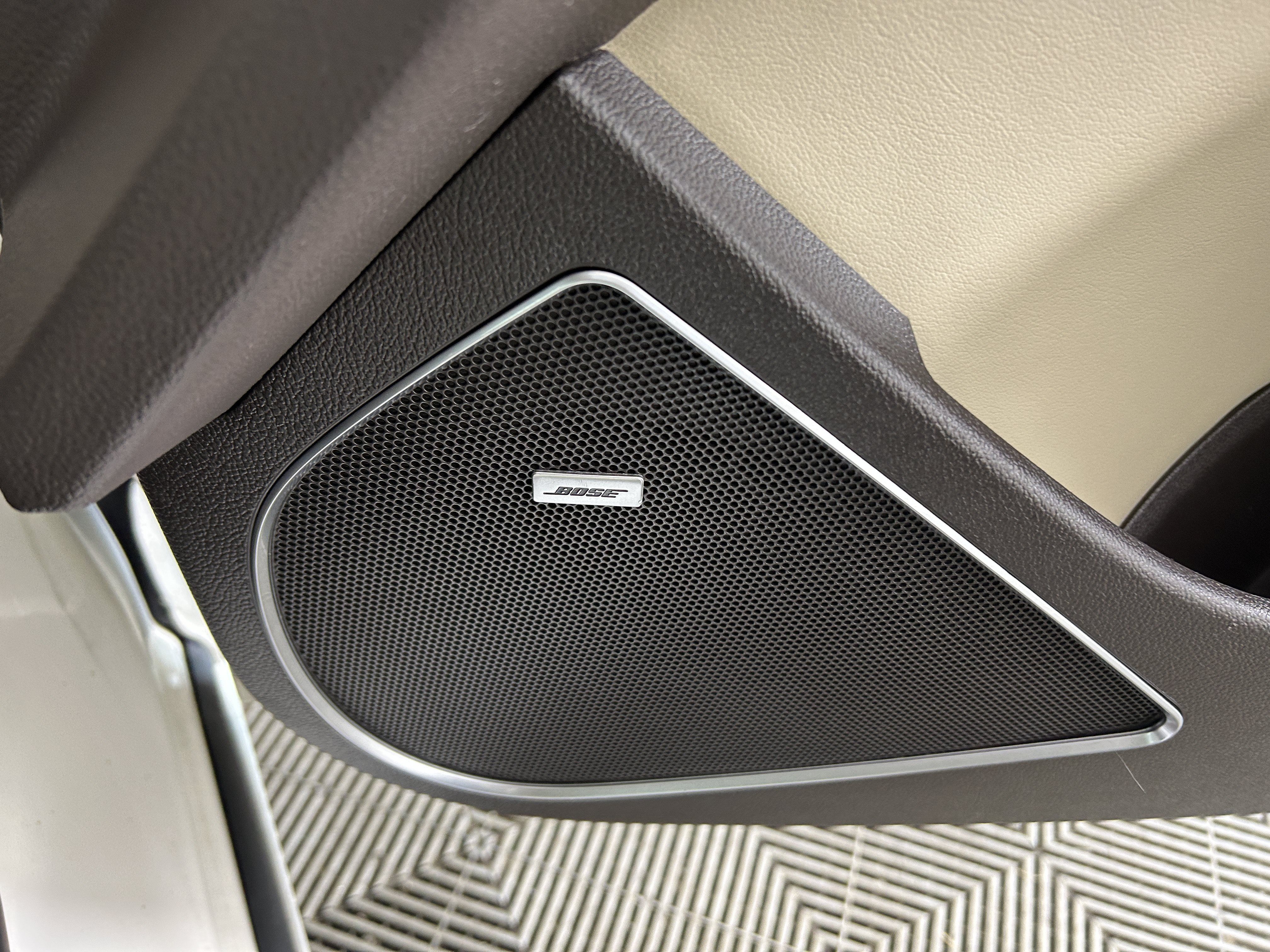 Used 2014 Buick Verano Leather FWD image 24