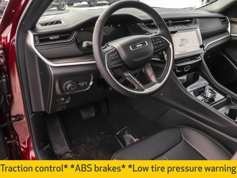 New 2026 Jeep Grand Cherokee Limited w/ Limited Altitude Package image 4