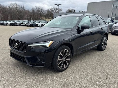 Certified 2023 Volvo XC60 T8 Plus w/ Climate Package AWD/4WD image 1