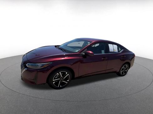 Used 2025 Nissan Sentra SV FWD image 6