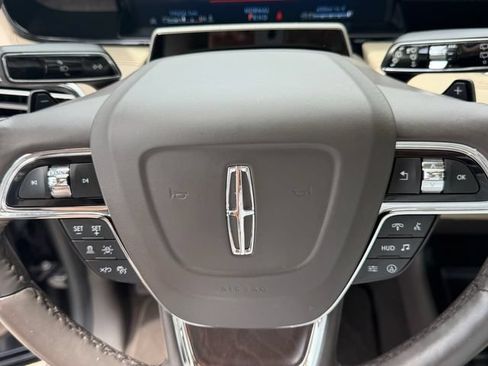 Used 2024 Lincoln Navigator L Reserve AWD/4WD image 25