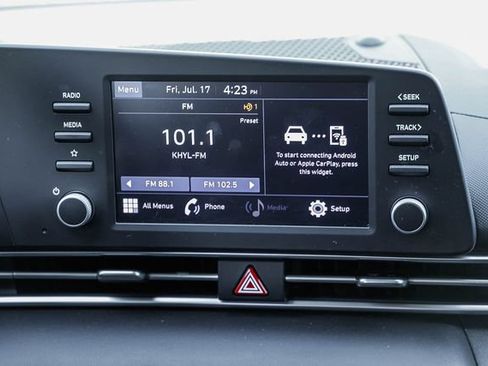 Certified 2021 Hyundai Elantra SE FWD image 13