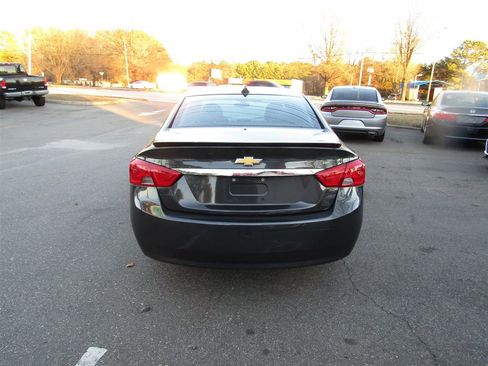 Used 2014 Chevrolet Impala LT image 7