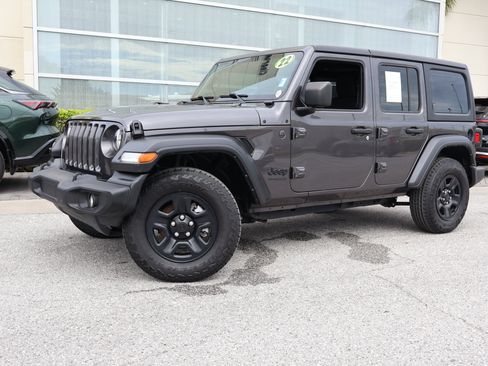 Used 2022 Jeep Wrangler Unlimited Sport AWD/4WD image 1
