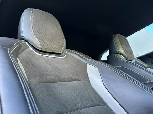 Used 2018 Chevrolet Camaro SS image 19