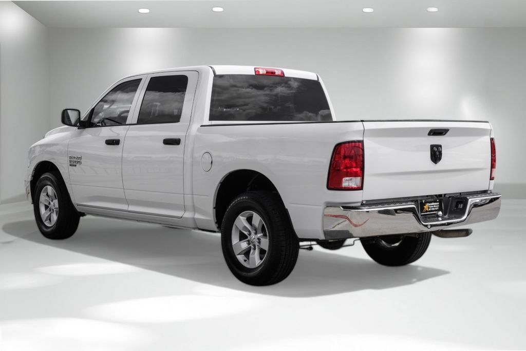 Used 2022 RAM 1500 Classic SLT RWD image 8