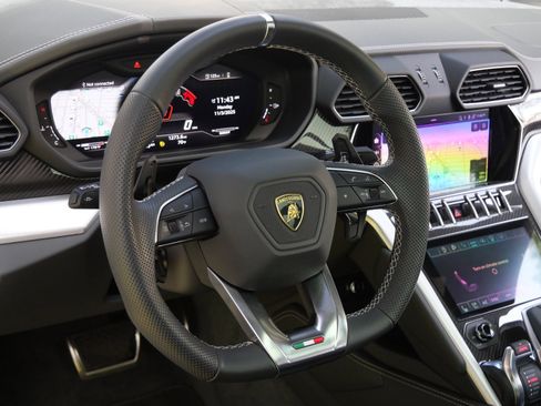 Used 2024 Lamborghini Urus S image 15