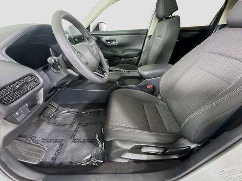 Used 2025 Honda HR-V LX image 19