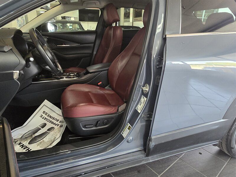 Used 2025 MAZDA CX-30 AWD 2.5 S w/ Preferred Package image 9
