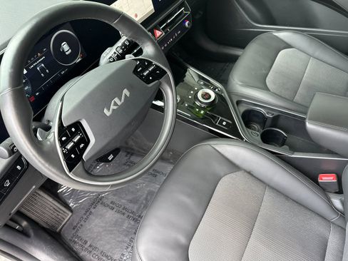 Used 2023 Kia Niro Wind w/ Wind Preserve Package image 10