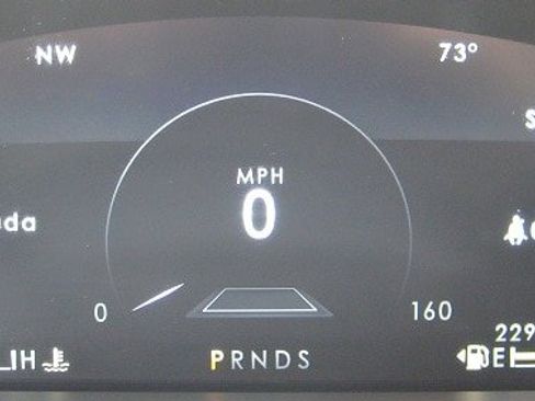 Used 2022 Lincoln Nautilus Reserve image 10