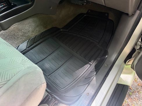 Used 2001 Toyota 4Runner SR5 AWD/4WD image 94