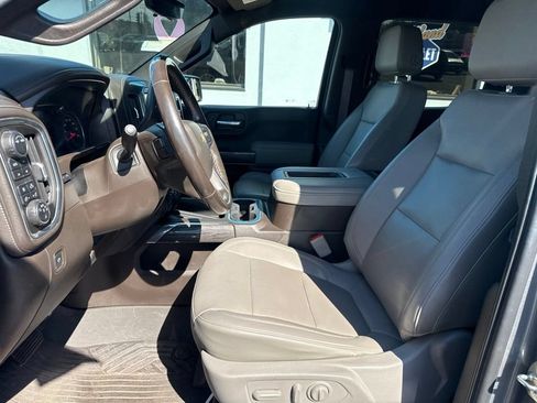 Used 2020 Chevrolet Silverado 1500 LTZ AWD/4WD image 23