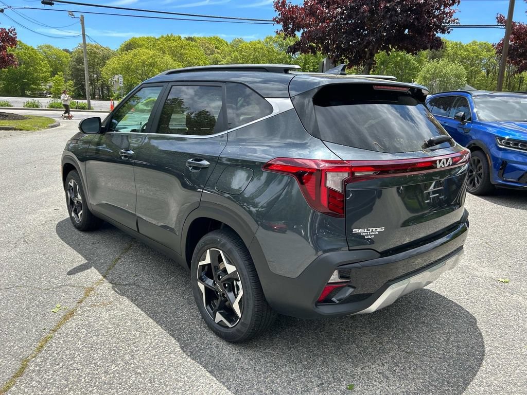 Used 2025 Kia Seltos EX w/ EX Sunroof Package AWD/4WD image 5
