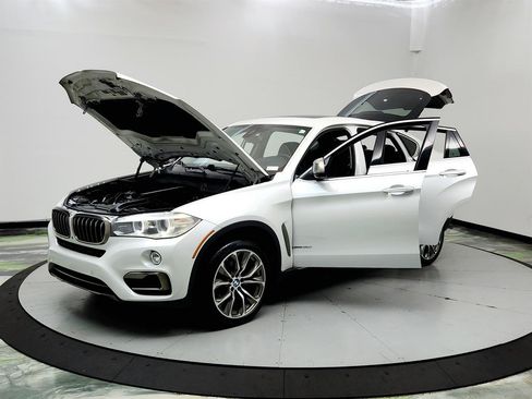 Used 2016 BMW X6 xDrive35i AWD/4WD image 9