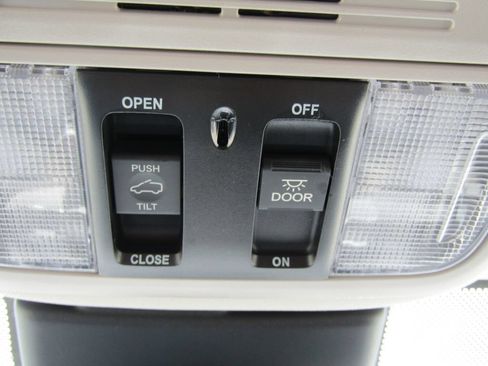 Used 2025 Honda Odyssey EX-L image 34