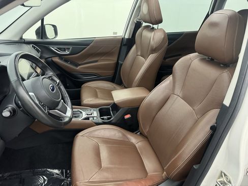 Used 2020 Subaru Forester Touring w/ Popular Package #2 image 13