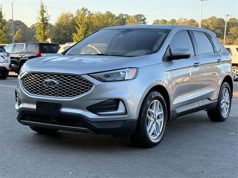 Used 2022 Ford Edge SEL image 7