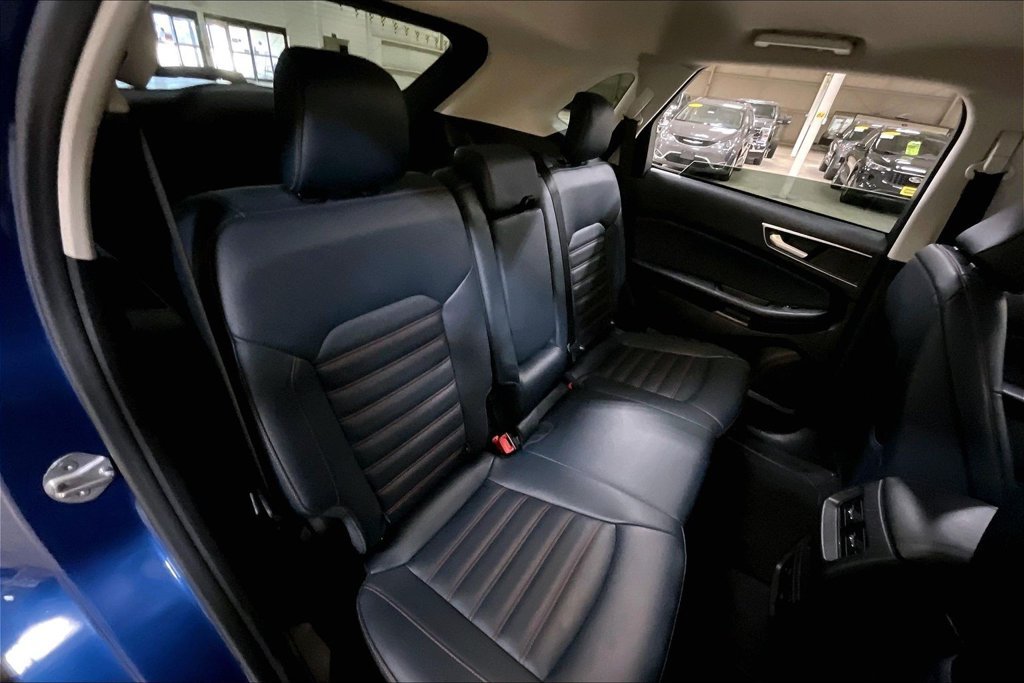 Certified 2023 Ford Edge SEL w/ Sport Appearance Package AWD/4WD image 25
