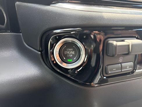 New 2026 Chevrolet Silverado 3500 High Country w/ Technology Package AWD/4WD image 24