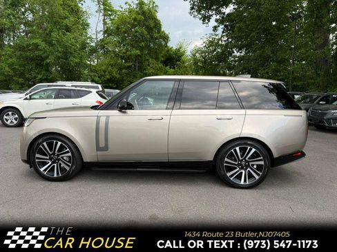 Used 2023 Land Rover Range Rover SE AWD/4WD image 4