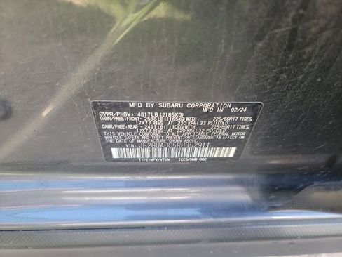 Used 2024 Subaru Crosstrek 2.0i Premium w/ Crosstrek Mirror Package AWD/4WD image 10